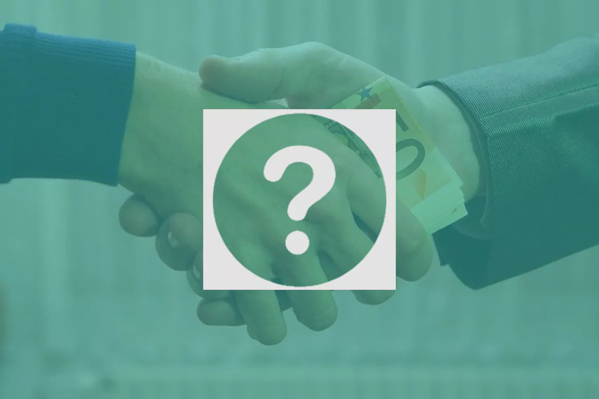 Скільки часу потрібно пропрацювати для набуття права на бронювання?